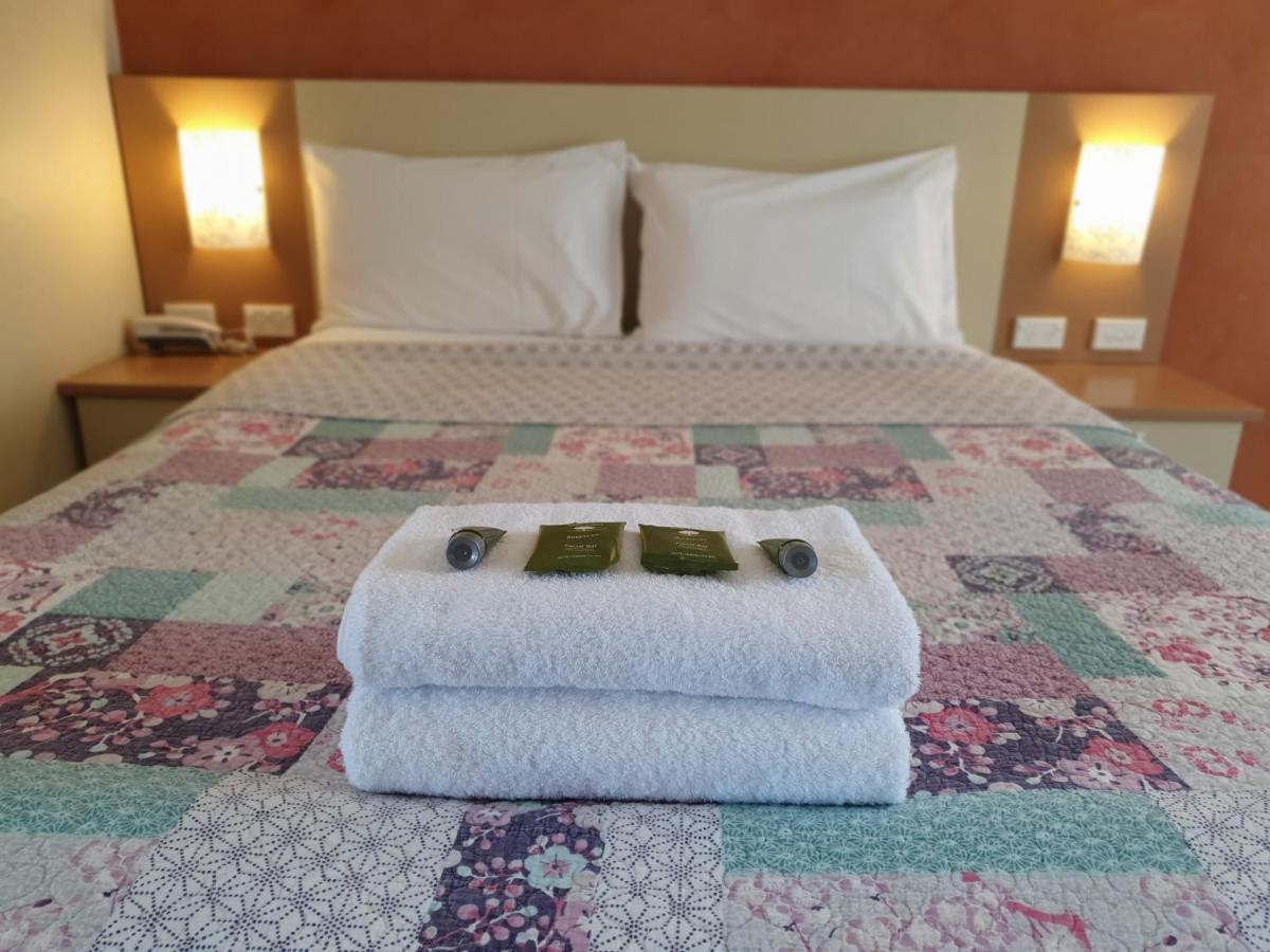 Motel Margeurita Queanbeyan Kültér fotó