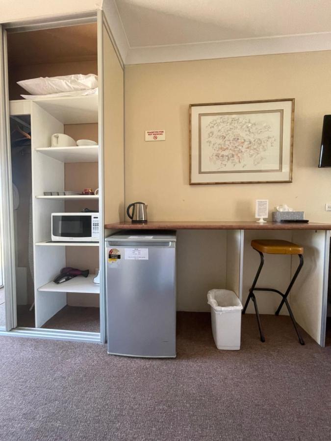 Motel Margeurita Queanbeyan Kültér fotó